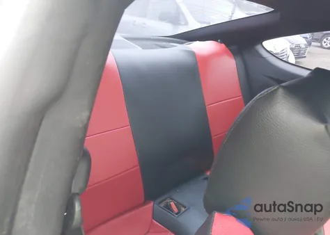 2013 Hyundai Genesis 3.8 Grand Touring из США, поврежденный, VIN KMHHU6KJ0DU105695